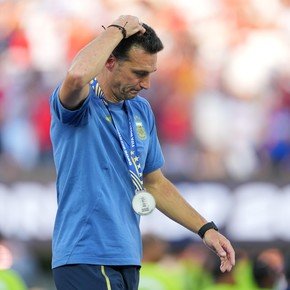 Scaloni: "Hasta diciembre voy a estar y después seguramente corte"