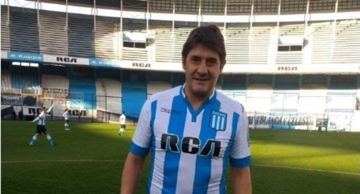 Teté jugó seis años en Racing y fue el DT durante dos.
