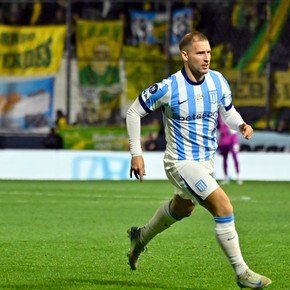 Videos: los goles de Racing vs. Defensa y el resumen del partido por Copa Argentina