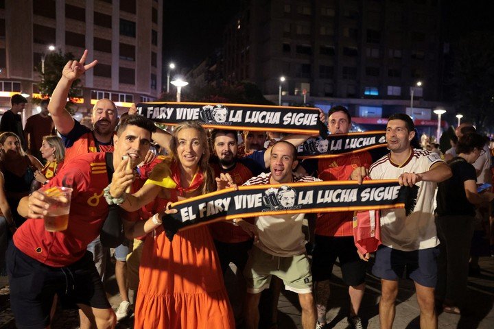 La fiesta en Bilbao (EFE).