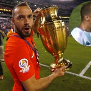 Se retira el Chelo Díaz: de bicampeón de América con Chile a su imagen icónica contra Independiente
