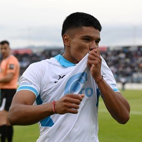 Gimnasia de Jujuy volvió a la victoria y sigue la punta de cerca