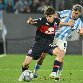 Los mejores videos del Racing-Tigre: un golazo del Pity Martínez y el error de Cambeses en el segundo