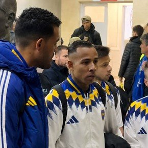 Que pasó con los cuatro jugadores de Boca que quedaron solos en la puerta del Ducó