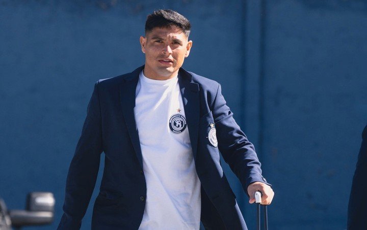 Maxi Salas con Independiente Rivadavia.