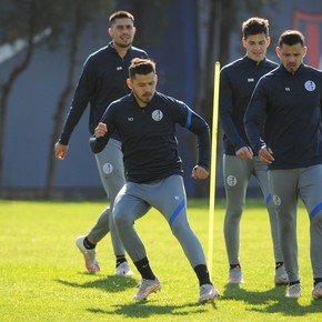 San Lorenzo informó que arregló con los Romero
