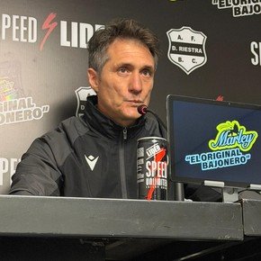 Guillermo en llamas tras el gol anulado ante Riestra: "Voy a hablar yo, me chupa todo un huevo"