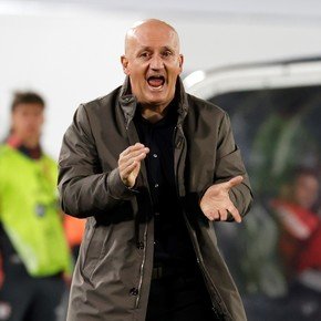 El DT de Santa Fe y la ilusión de dar el golpe ante River: "Tendría una trascendencia mayor..."