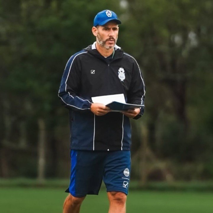 Ariel Pata Pereyra, DT de Gimnasia La Plata (Foto: Prensa Gimnasia).