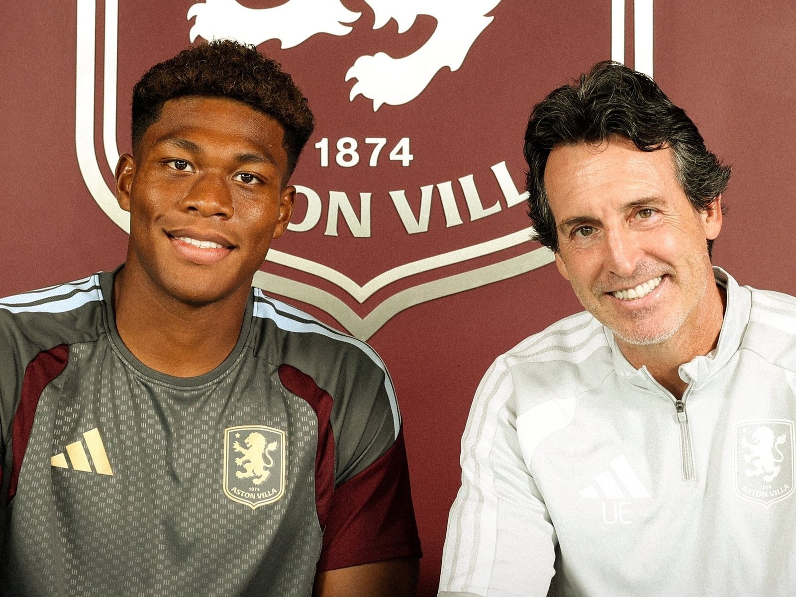 Aston Villa anunció la llegada de su nuevo arquero y vuelve a crecer la incertidumbre sobre el futuro del Dibu Martínez