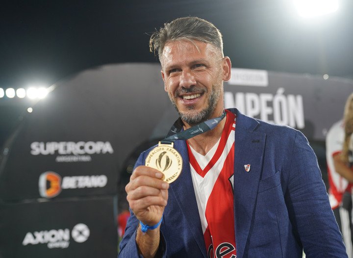 River levantó su último título en 2023. (Marcelo Carroll - FTP CLARIN)