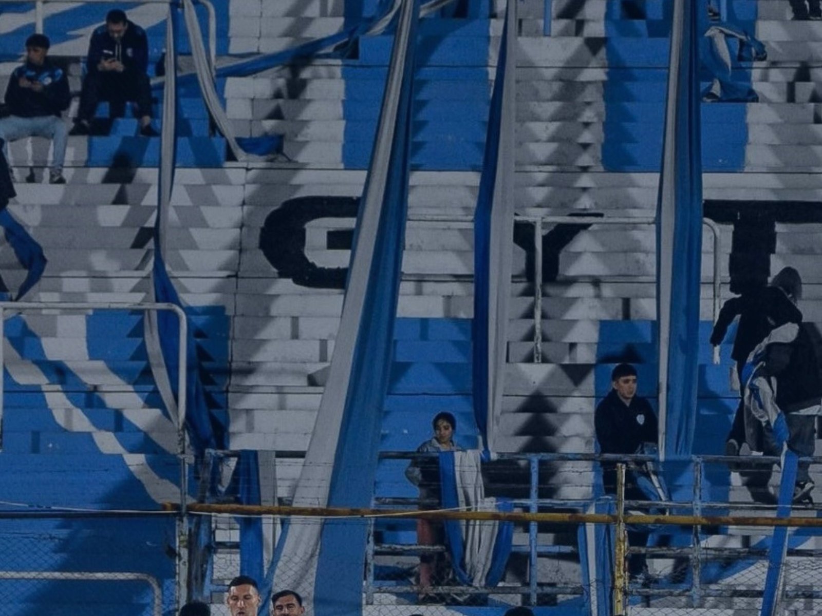 Chacarita cuesta abajo: el campeón de Primera en 1969 coquetea con la B Metro :: Olé
