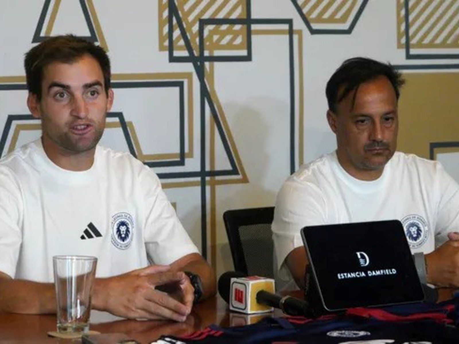 El equipo de la familia Messi se quedó sin entrenador :: Olé