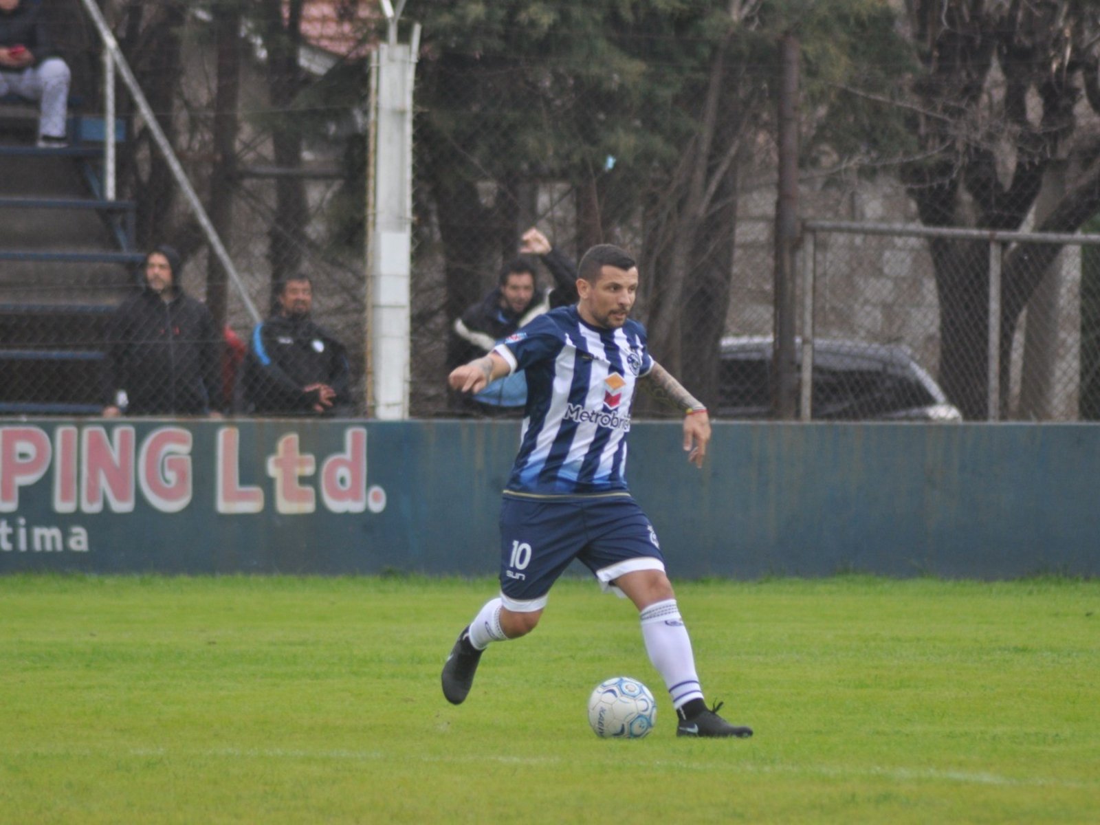 El ex Rosario Central y Racing que volvió a las canchas en la liga de San Nicolás :: Olé