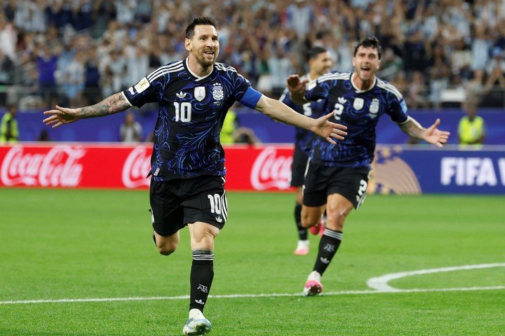 ¿Quién logrará alcanzar a Leo? (EFE/ Mariscal)