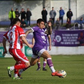 Villa Dálmine y Talleres no se sacaron ventaja: empate clave que favorece a Excursionistas