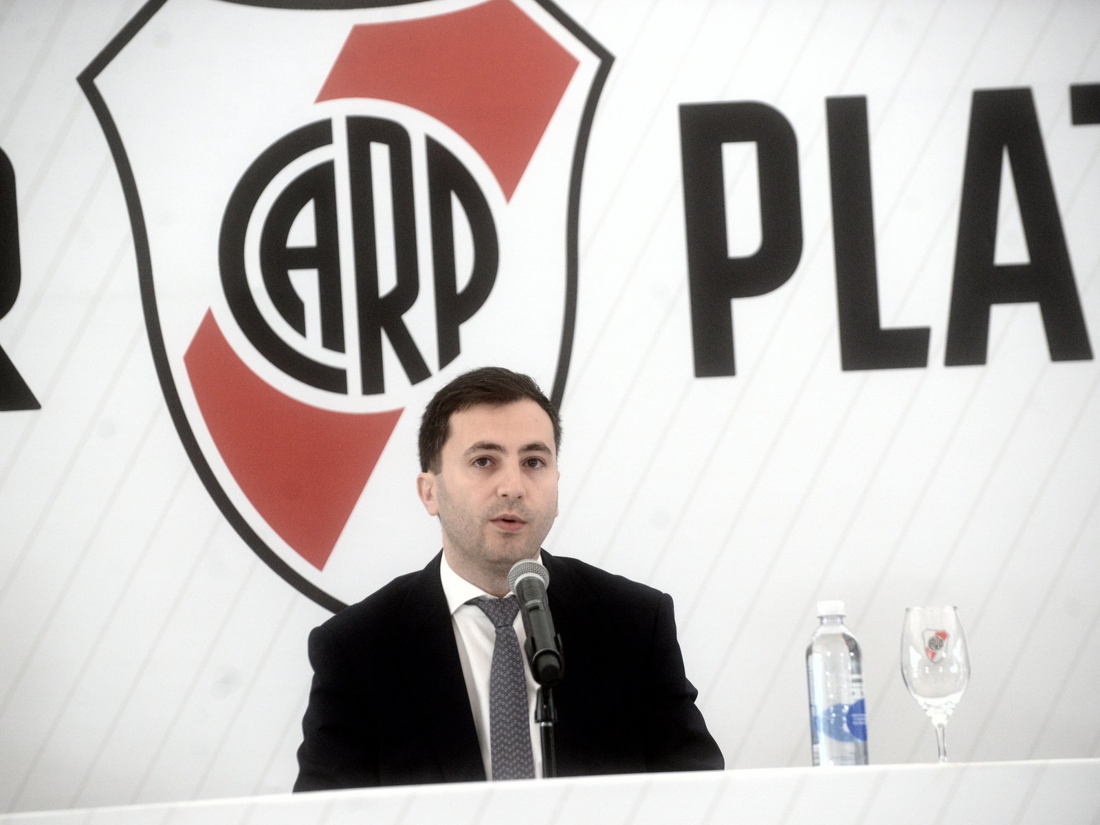"Fue un error de forma separar a los jugadores al predio de Cantilo"