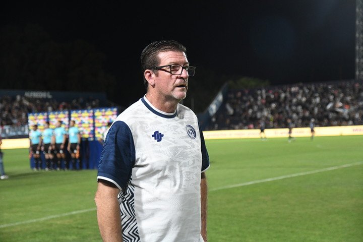 Berti lleva dos años al mando de Independiente Rivadavia. Foto Ramiro Gomez / Mendoza