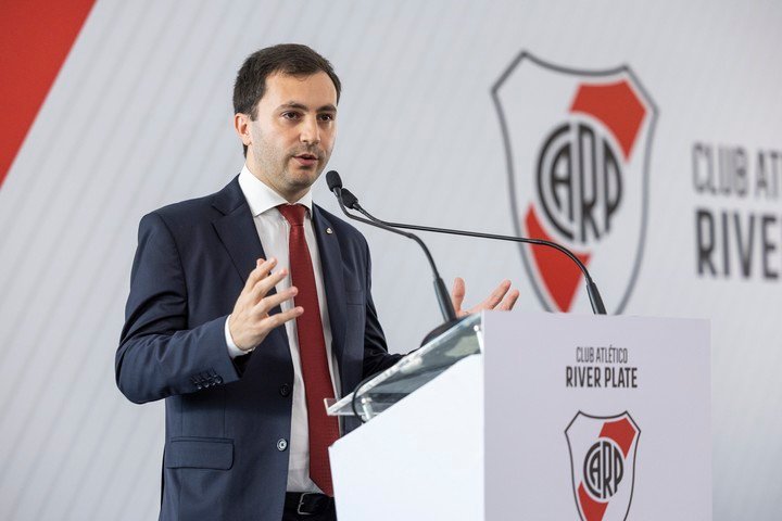 Di Carlo habló sobre el presente de River en la tabla anual (Foto: Prensa River).
