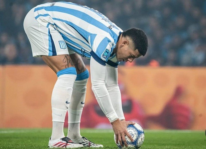 Rojo hizo un gol de penal en el reciente clásico con Boca. Foto: Prensa Racing.
