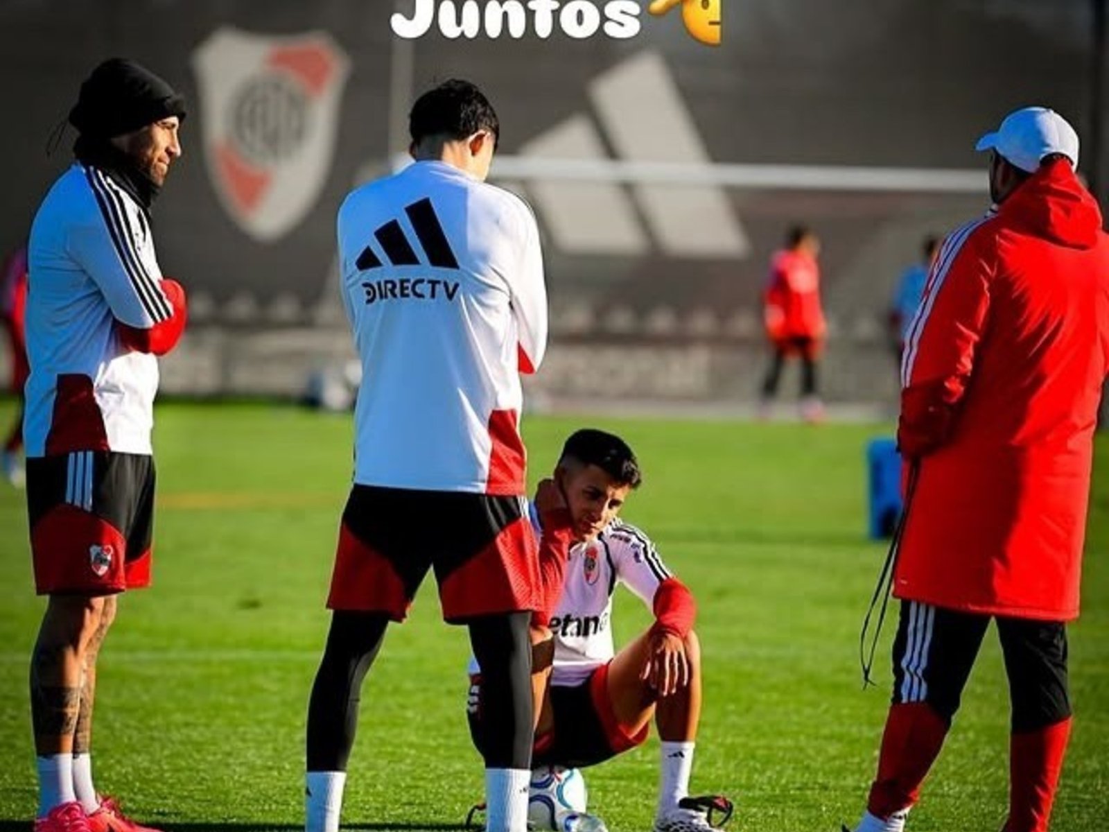 La banca de Otamendi a Coudet en medio del difícil momento de River :: Olé