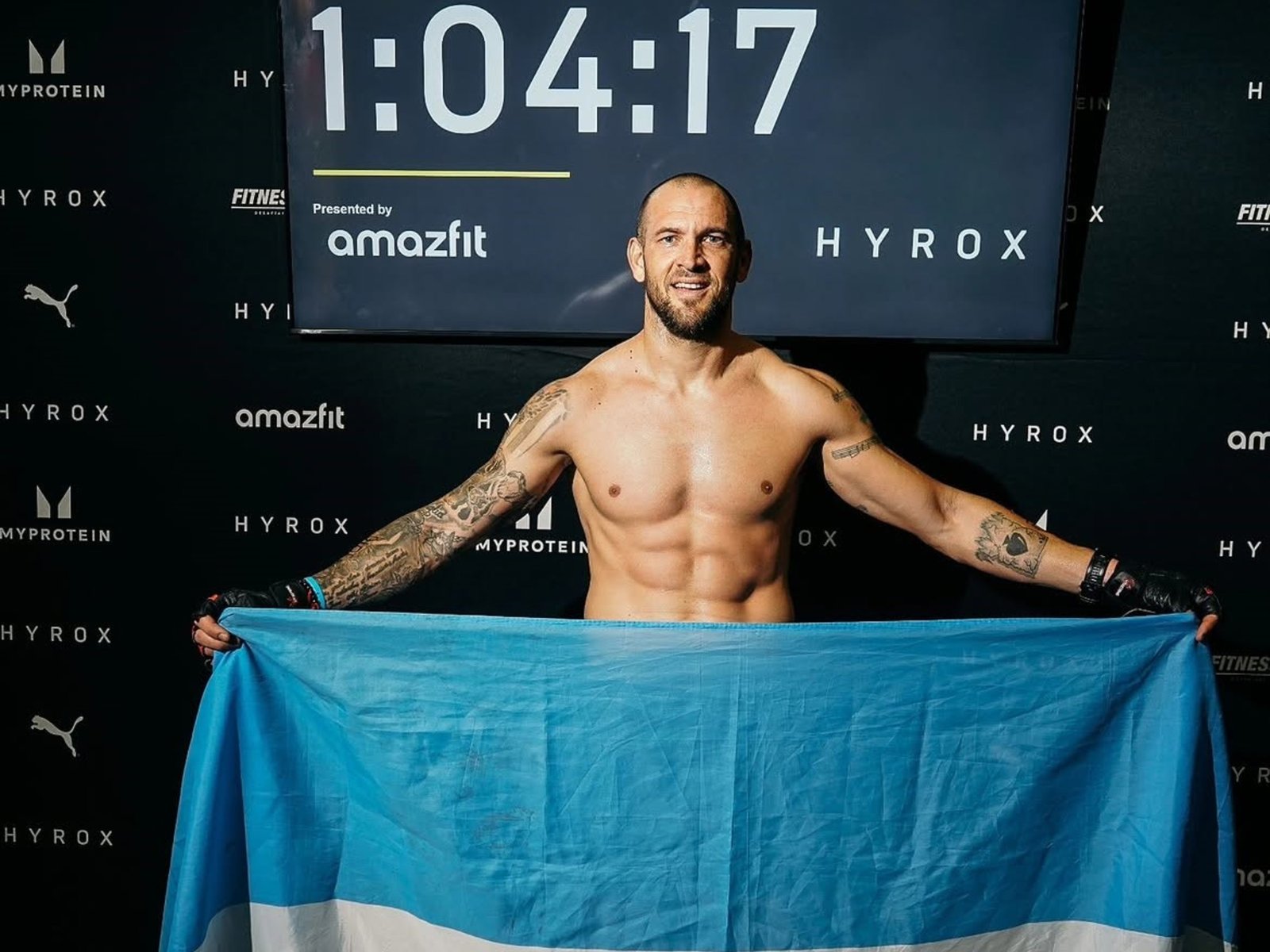 La nueva vida del exRacing que se instaló en el Mediterráneo, es dueño de uno de los restaurantes preferidos de Scaloni y cambió el fútbol por un deporte de alta resistencia