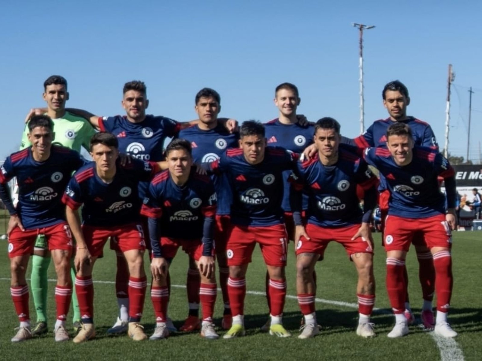 Leones se hizo fuerte, le ganó a Muñiz y lo hunde en el fondo de la tabla :: Olé