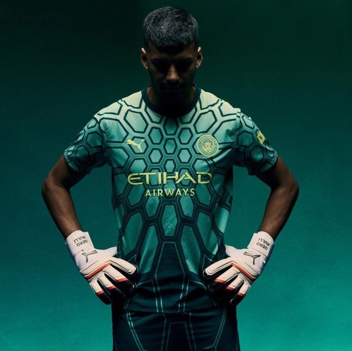 Rulli regresa al City después de su último paso por el Olympique de Marsella.