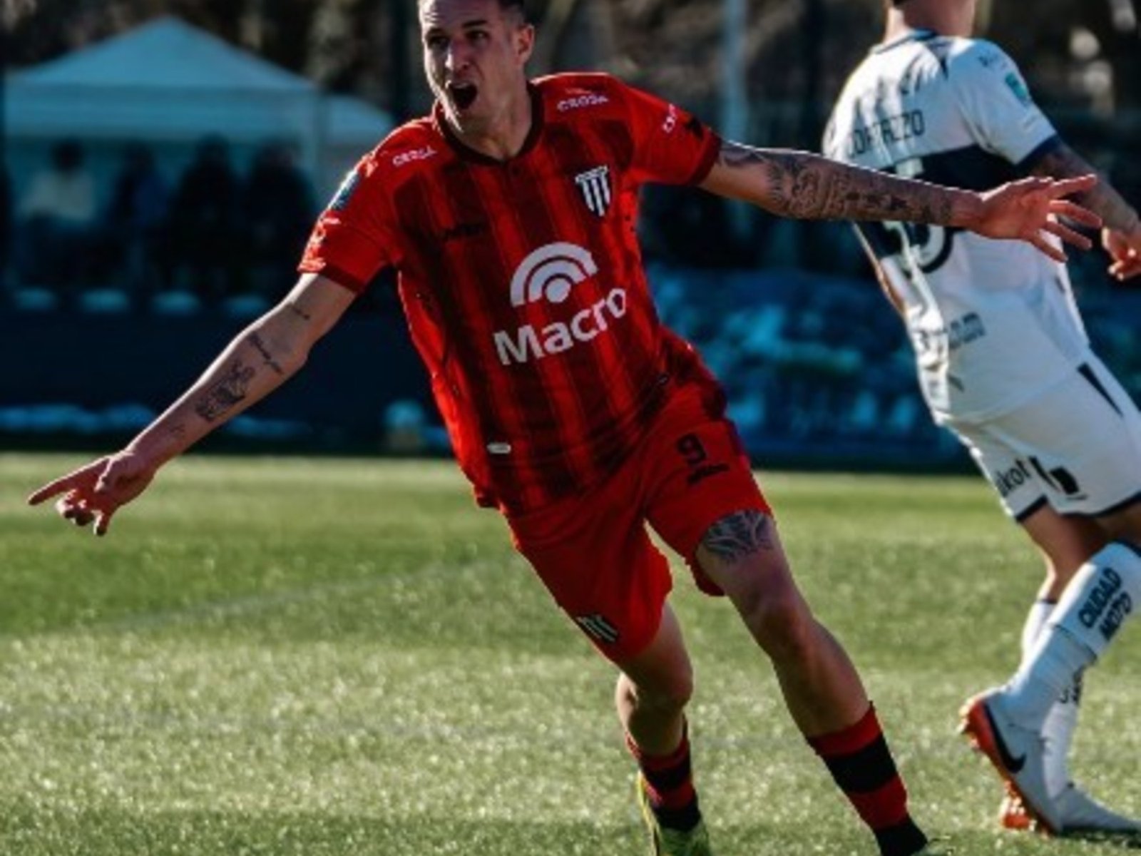 Módica no para de hacer goles: clavó tres y llegó a los ocho en seis partidos del Clausura :: Olé