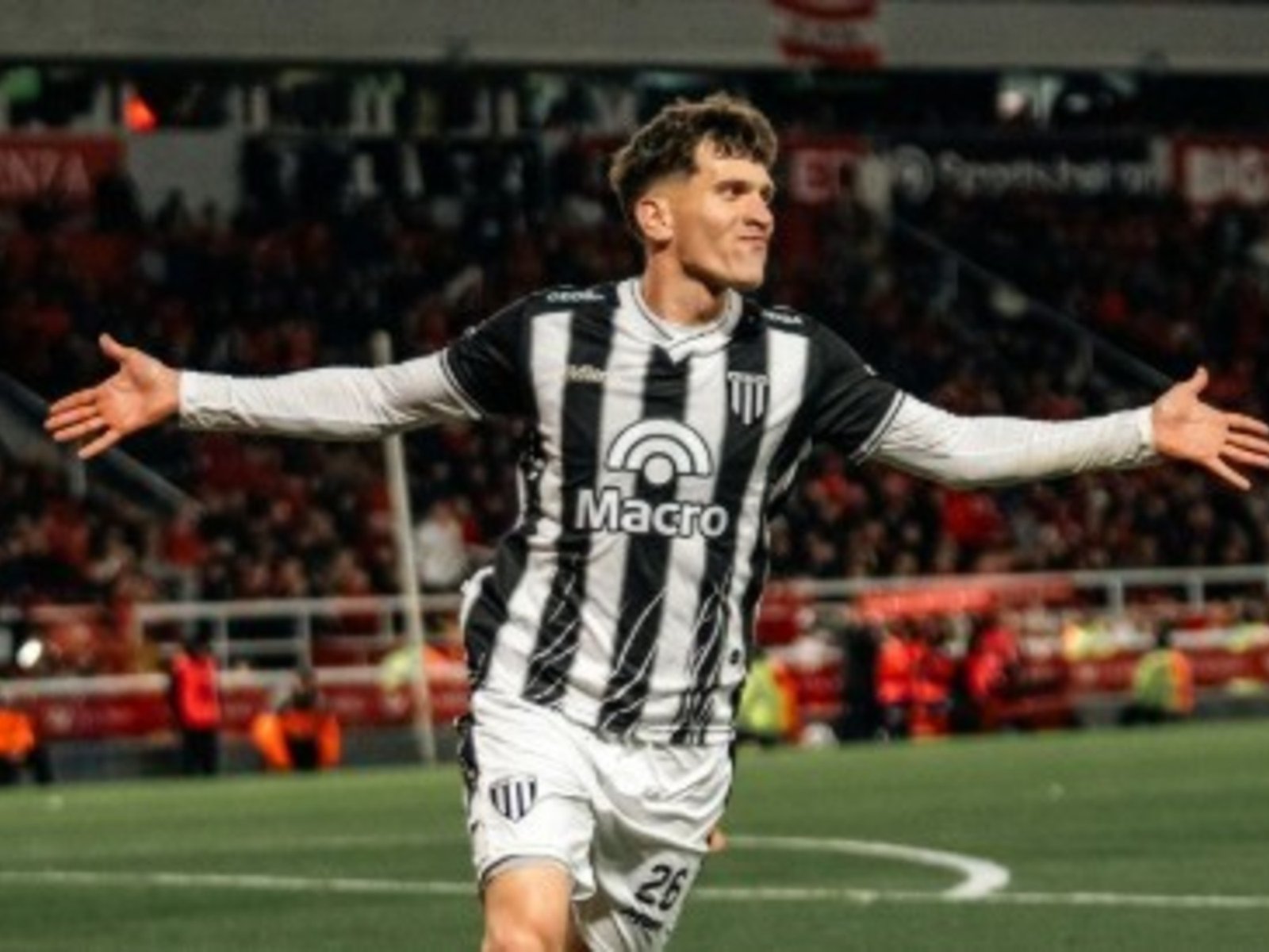 Quién es Facundo Lencioni, el autor de dos golazos ante Independiente :: Olé