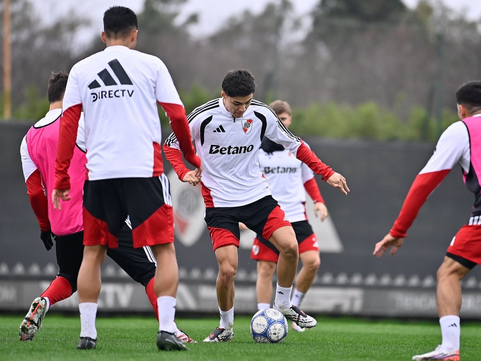 River, hoy EN VIVO: el 11 que probó Coudet y todas las noticias de este viernes 14 de agosto :: Olé