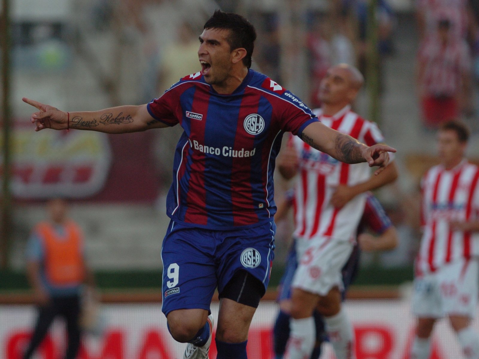 Un ex San Lorenzo recordó una apretada de la barra: "El 50% del sueldo" :: Olé
