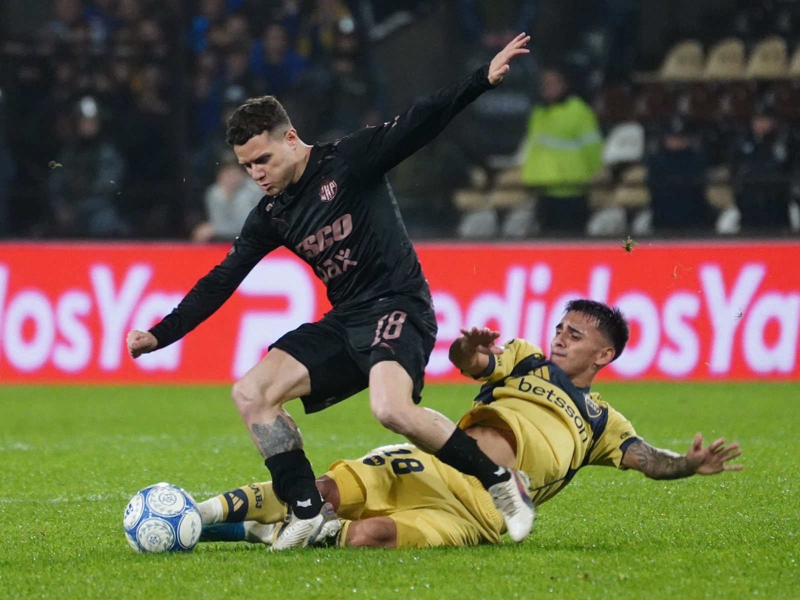 Videos: lo mejor de Platense - Boca y los goles de Retamar y Merentiel :: Olé