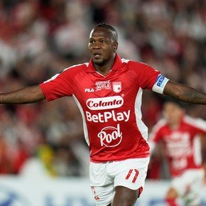 El goleador de 41 años que quiso jugar en River y ahora sueña con eliminarlo de la Sudamericana