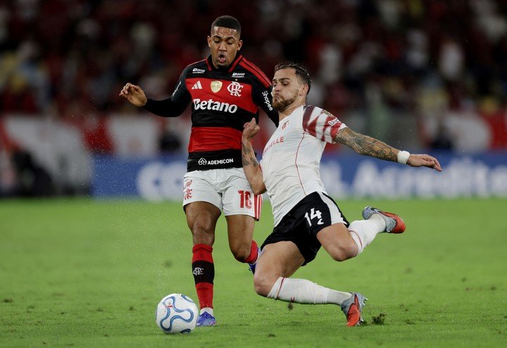 Lino, otra compra millonaria de Flamengo (REUTERS/Ricardo Moraes).