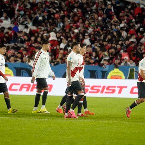 River golpeado: cronología de desaciertos que ya salpican a las tres patas del club