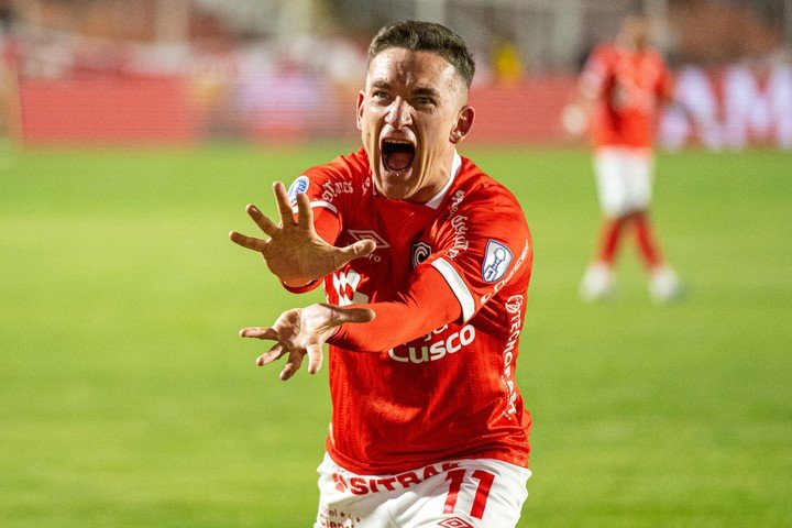 Neri Bandiera lleva nueve goles en 27 partidos con la camiseta de Cienciano. Foto: Paloma Del Solar / EFE.