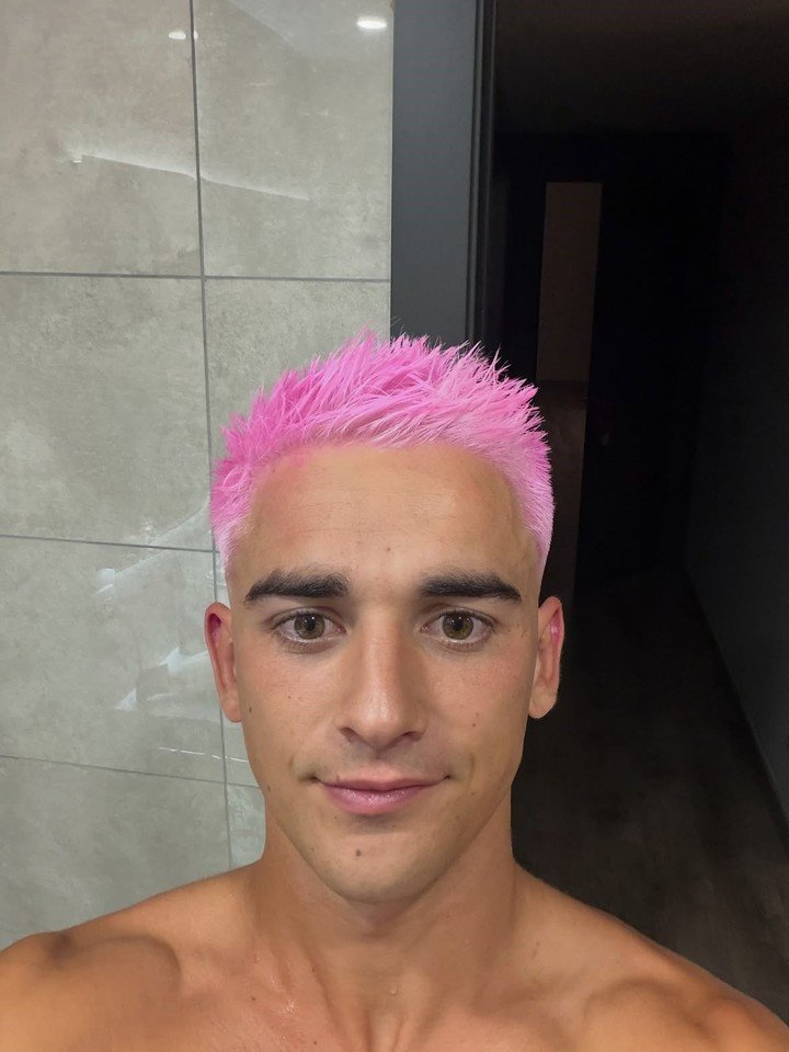 Gavi mostró su nuevo look en sus redes. (@pablogavi)
