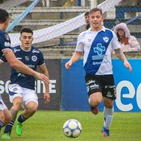 Acassuso rescató un punto sobre el final pero sigue en el fondo de la tabla