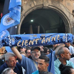 Videos: con el recuerdo por Maradona más vivo que nunca, el Napoli festeja sus 100 años de historia