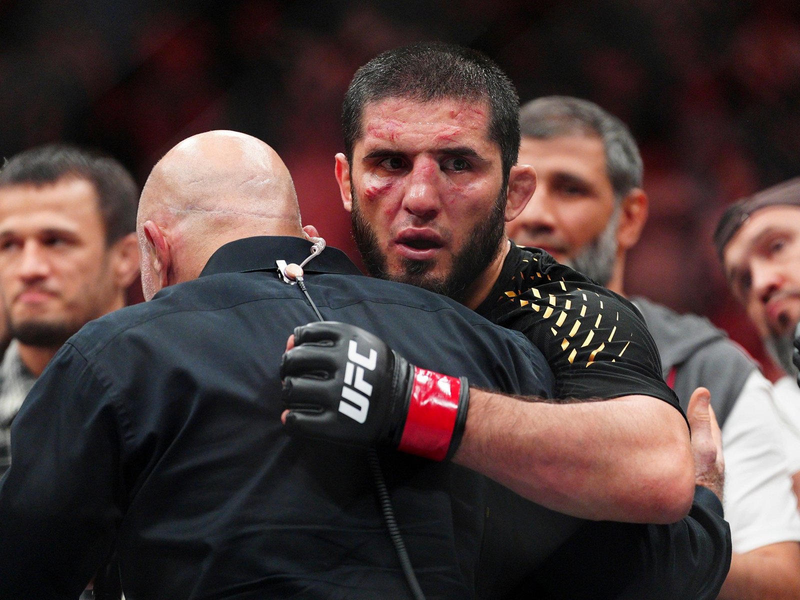 dejó atrás a Anderson Silva y quedó solo con un récord impresionante