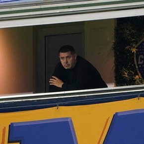 Cómo está la situación del quinto refuerzo en Boca: ¿llega o no un central?