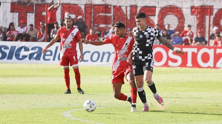 Deberá ser operado y estará varios meses afuera. (Foto: Cristian Lozano)