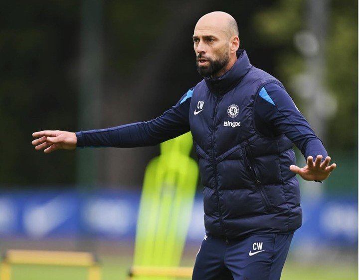 Willy Caballero, como ayudante de campo del Chelsea en 2025 (Prensa Chelsea / archivo).