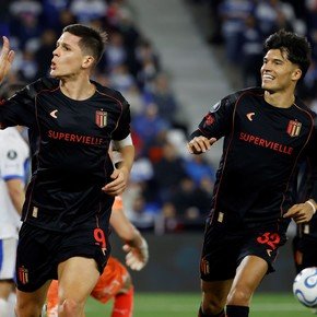 Mística Pincha: 3-0 en Chile y a cuartos de final