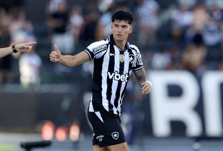 Tucu Correa: goles para Estudiantes (REUTERS).