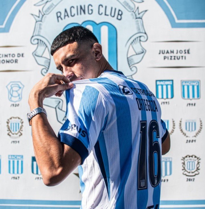 Ortegoza fue el primer refuerzo de Racing.