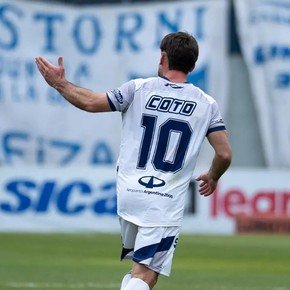 Tristán Suárez está que vuela: triunfazo, de racha y líder del Nacional