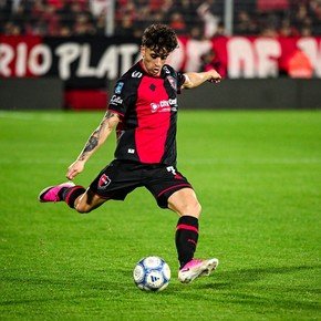 Newell´s volvió al triunfo ante Riestra y se aleja del fondo