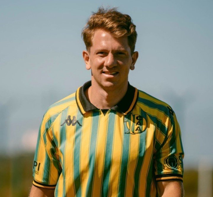 Esteban Rolón, jugó el Torneo Apertura en Aldosivi.